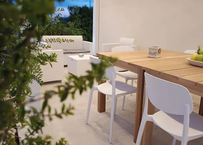 Casadoma Casa - 別荘 ポリコーロ