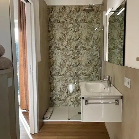 Casadoma Casa - 別荘 ポリコーロ