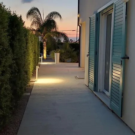 Casadoma B&B - Casa Vacanze Tatil Evi *